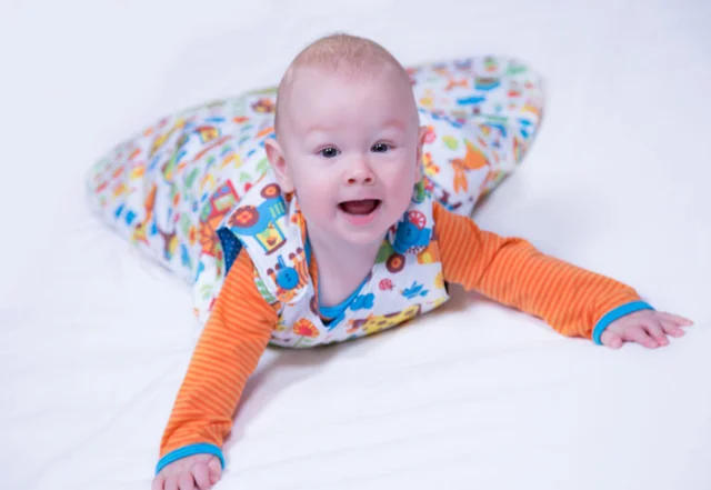 Schnittmuster Schlafsack für Babies mit Nähanleitung