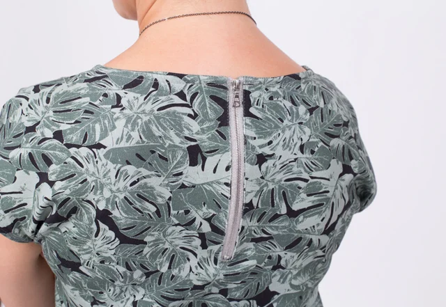 Jumpsuit Schnittmuster Anleitung kurze Ärmel lange Beine Reissverschluss