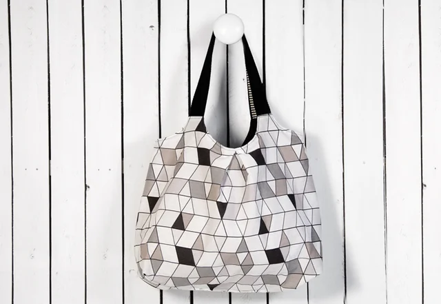 Schnittmuster Beuteltasche zum Wenden DIY Anleitung Schnittmuster Beuteltasche zum Wenden DIY Anleitung