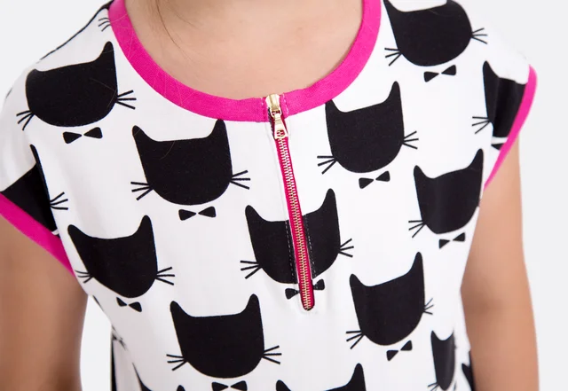 Reißverschluss am Kinder Jumpsuit Alice Reißverschluss am Kinder Jumpsuit Alice
