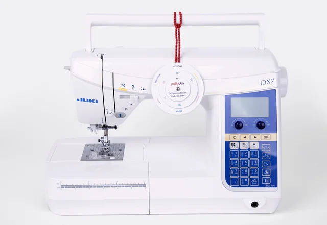 Nähmaschinennadel an Maschine