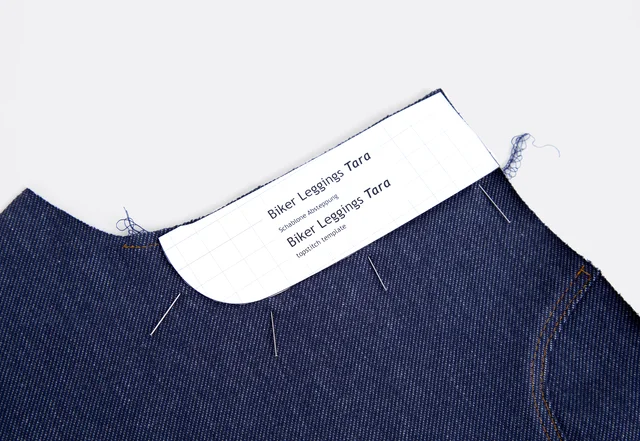 Schnittmuster Bikerjeans Tara Absteppung einzeichnen