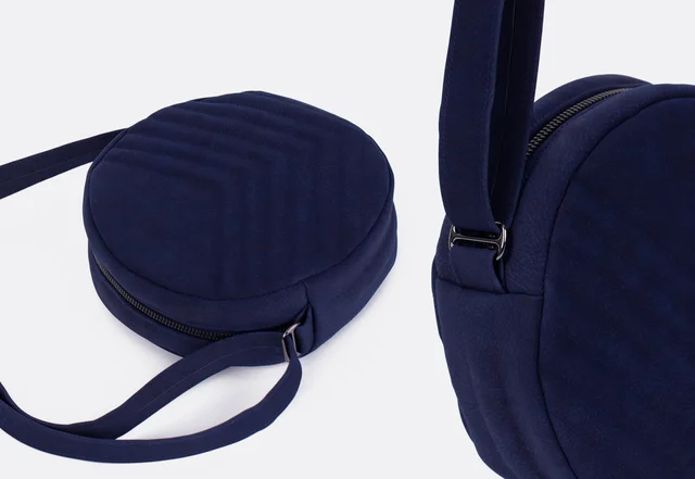 Runde Tasche selbernähen Kunstleder blau