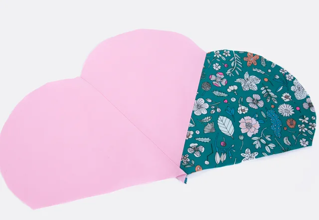 Blumenuntersetzer - drei Schnittteile aneinander nähen