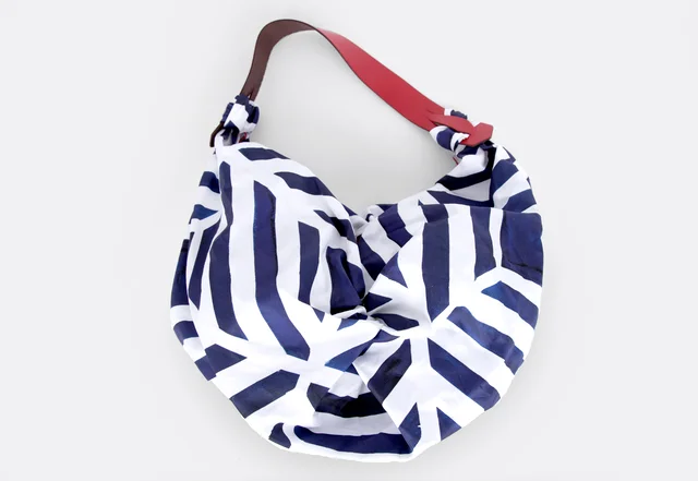 Miyako Tasche Lederhenkel Furoshiki Falten stoffmuster