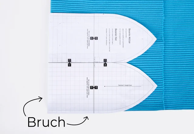 Hipster Beanie nähen - Zuschnitt im Bruch  