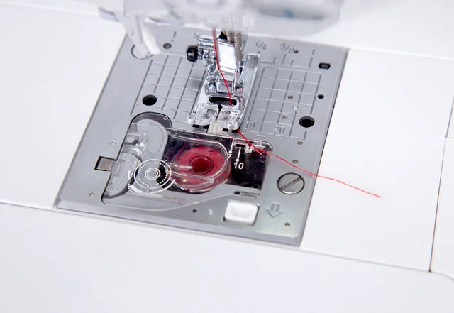 Unterfaden Nähmaschine