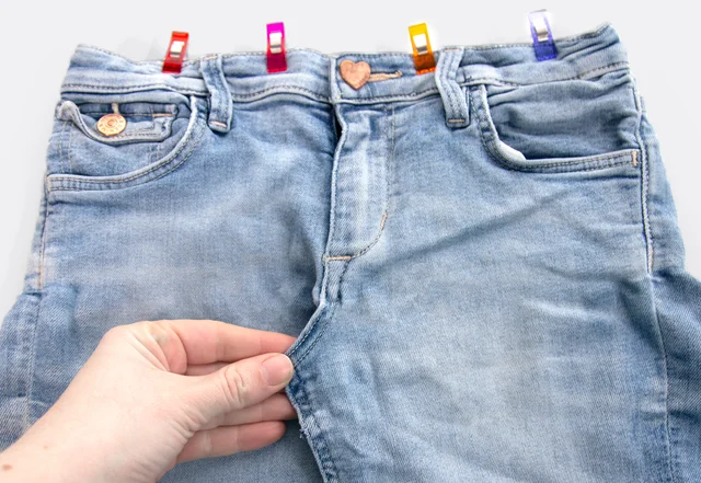 Jeans Upcycling Utensilo - Schritt legen