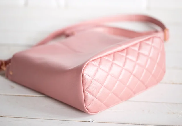 Nähanleitung Schnittmuster Tasche Boden Absteppen Kunstleder DIY