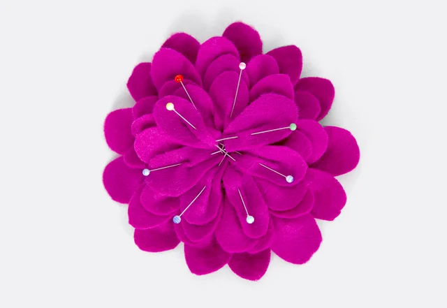 Filzblume selber machen - Frühlingsdeko Filzblume selber machen - Frühlingsdeko