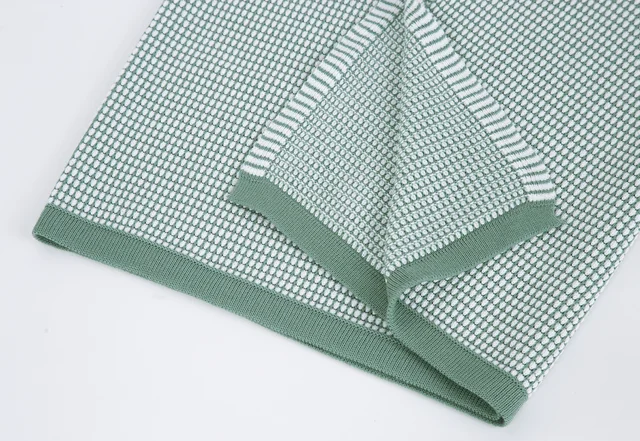 Strickstoff linke rechte Stoffseite