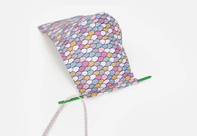 Anleitung Behelfsmaske Gummiband einziehen