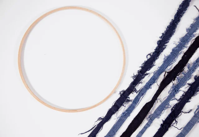 Jeans Upcycling Traumfänger Jeans Upcycling Traumfänger