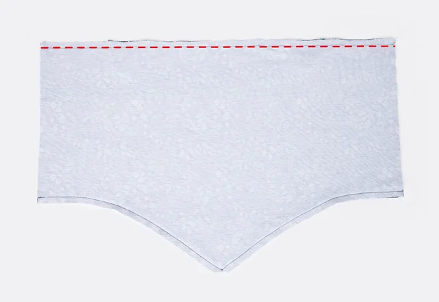 Loop-Schal nähen: Naht an oberer Kante schließen