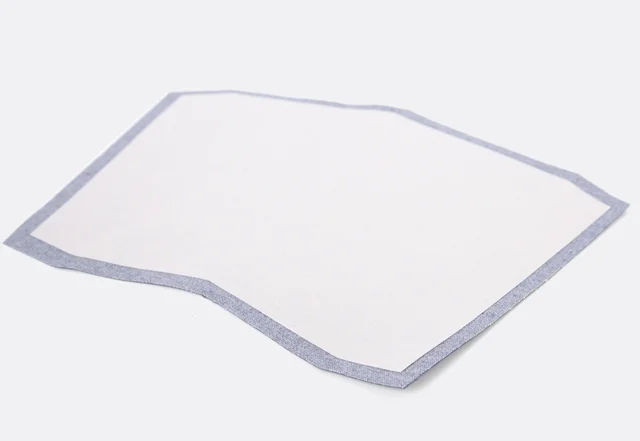 Tablethülle selber nähen: Decovil auf Klappe aufbügeln