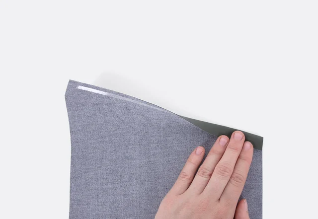 Tablethülle nähen: Kante der Tasche mit Wondertape umklappen