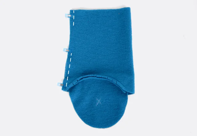 Kuschelhausschuh nähen: Schaft schließen