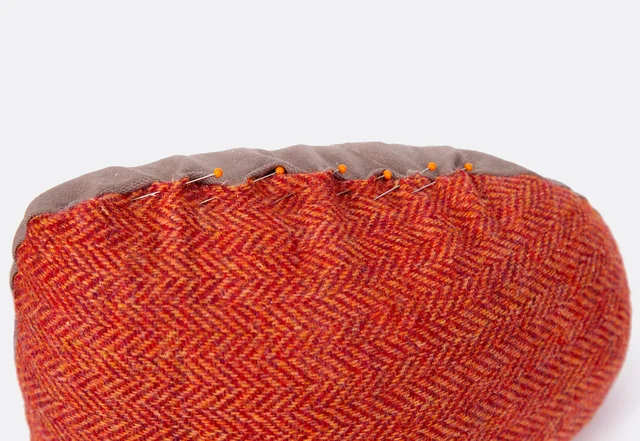 Wendeöffnung des Bügeleis per Hand schließen