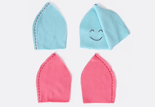 Schnittteile für den Oktopus-Kopf aneinander nähen