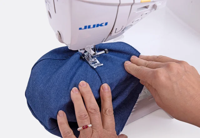 Nahtzugabe auf Seitenteil steppen