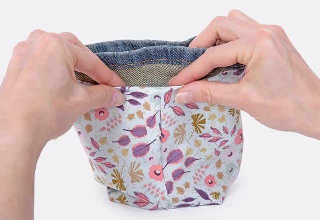 Upcycling Utensilo Futter umklappen