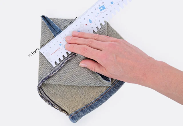 Utensilo Boden Ecken abmessen mit pattydoo Handmaß