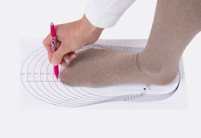 Hausschuhe selber nähen Schuhgröße ermitteln