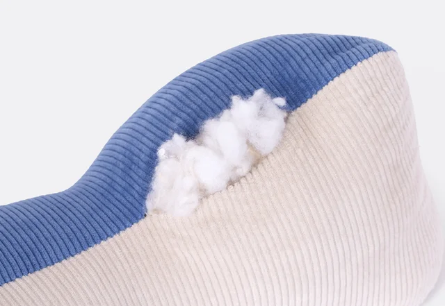 Anleitung DIY Nackenkissen mit Watte füllen