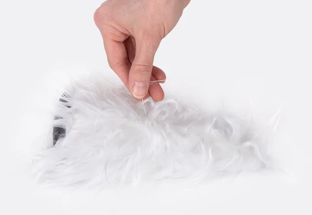 Nähanleitung für Wichtel Öffnung per Hand schließen