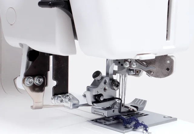 Covermaschine Janome 3000 Fadengeber für Deckstich