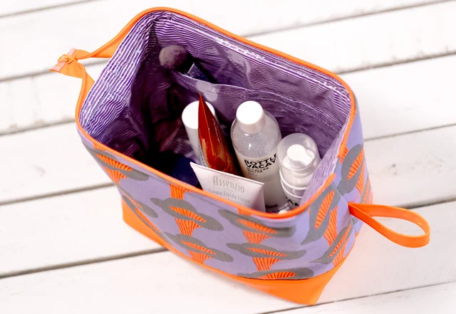 Kosmetiktasche mit beschichtetem Stoff selber nähen