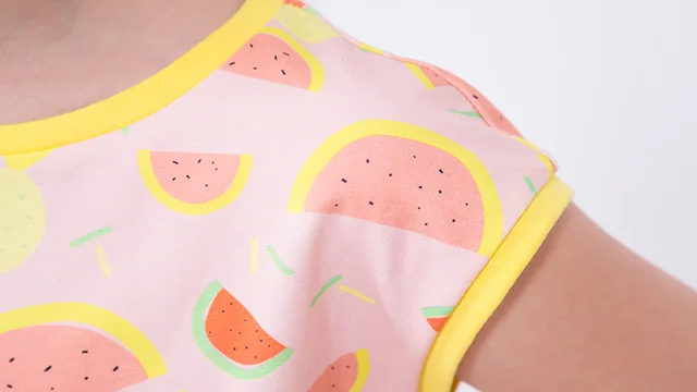 Ausschnitt Bündchen Rippjersey