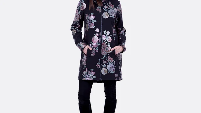 damenmantel_anleitung_softshell_stoff_rosenmuster