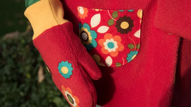 aufgesetzte Tasche und Handschuhe nähen