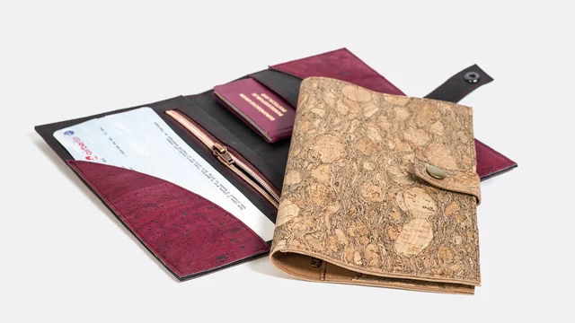 Nähanleitung Reise-Etui aus Korkstoff nähen Nähanleitung Reise-Etui aus Korkstoff nähen