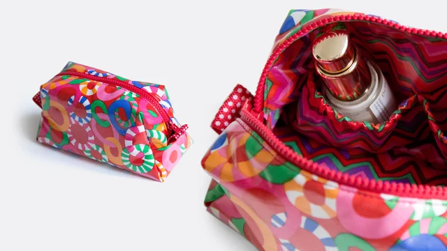 Nähanleitung Kosmetiktasche Vicky mit Innenfächern nähen