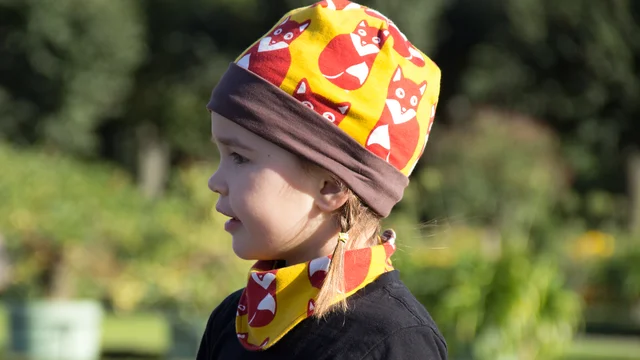 Nähanleitung Schnittmuster kostenlos Wendemütze für Kinder