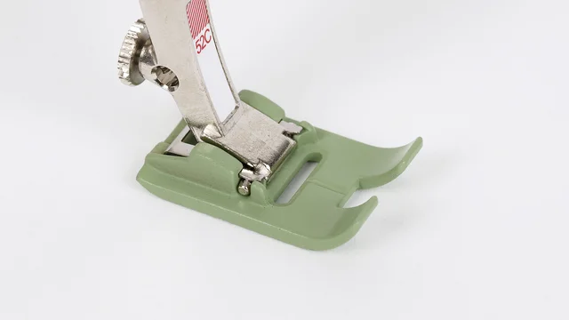 Nähen lernen – Nähmaschinenfüßchen - Antihaftfuß