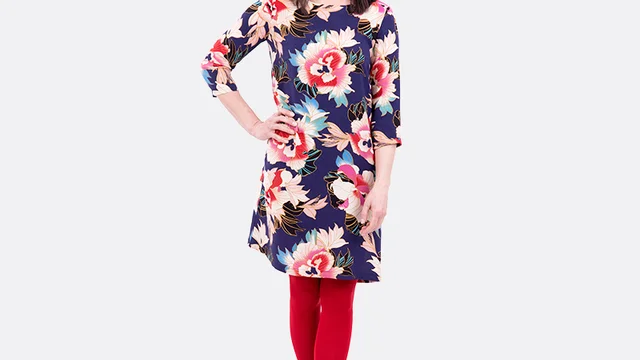 Anleitung Schnittmuster Kleid Viskose Stoffmuster Blumen asiatisch