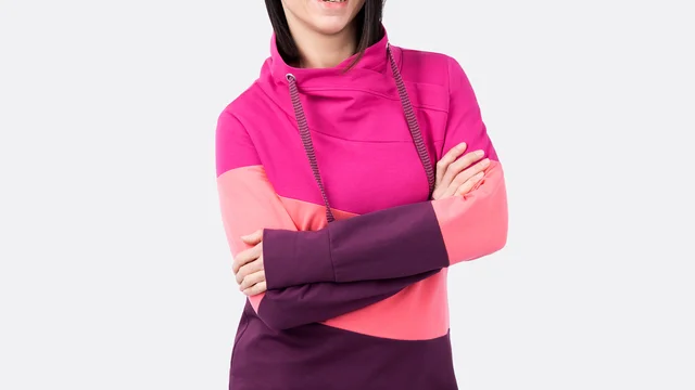 Schnittmuster Damenpullover mit Wickelkragen lässiger Look
