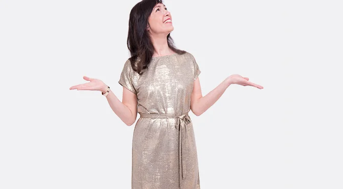 Kleid Bindeband nähen Anleitung Goldfolie-Jersey