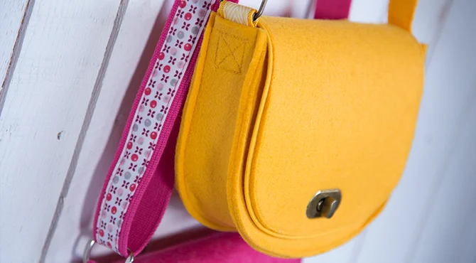 taschen_naehen_filz_gurtband