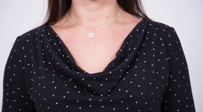 Wasserfallausschnitt nähen Knopfkette