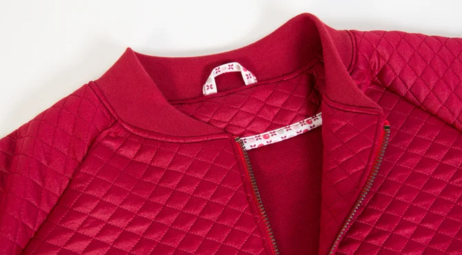 Nähanleitung Blousonkragen an Kapuzenjacke nähen: Kragen Absteppung