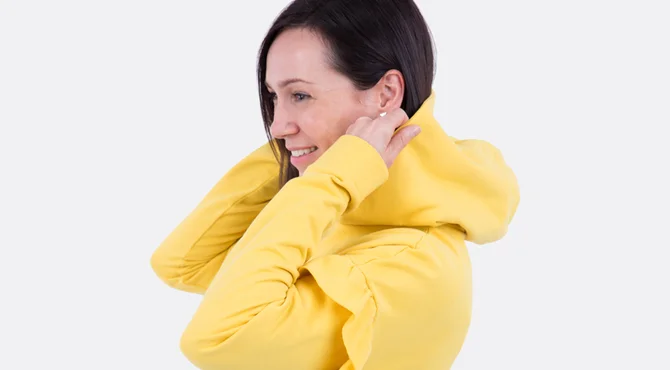 Schnittmuster Sweatpullover Kapuze gelb Schnittmuster Sweatpullover Kapuze gelb