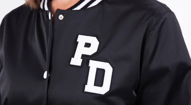 Schnittmuster Blouson College-Jacke Applikation Schnittmuster Blouson College-Jacke Applikation