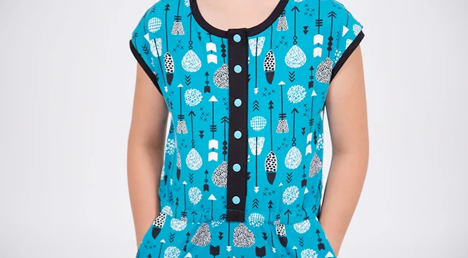 Schnittmuster Kinder-Jumpsuit Knopfleiste Nähvideo