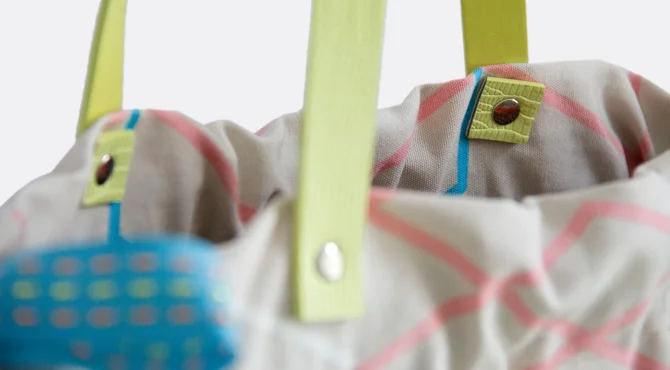 kostenloses Schnittmuster Tragetasche mit Lederriemen