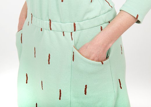 sewing pattern sweat dress pockets with edging