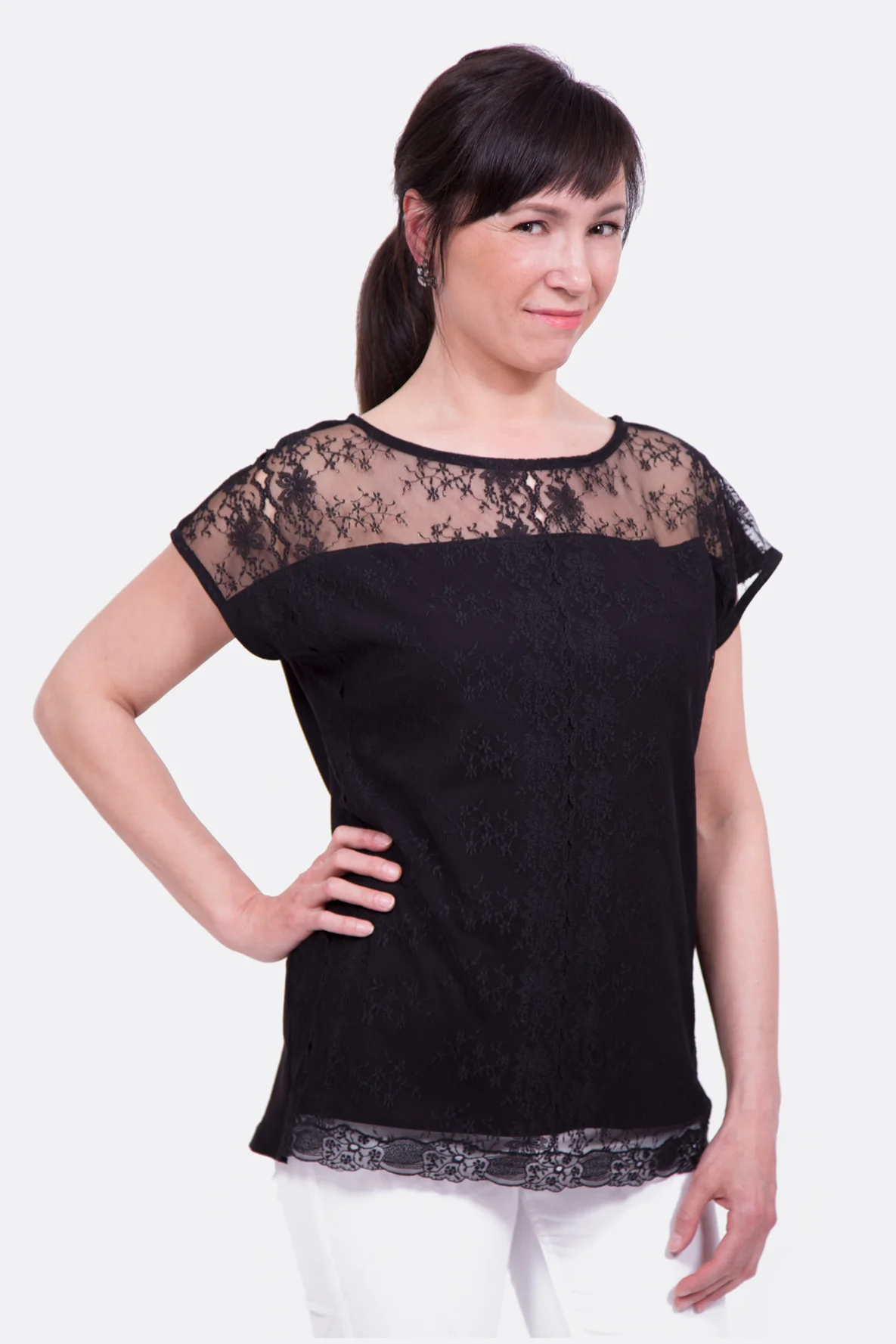 schnittmuster_naehanleitung_frauenshirt_spitze_kurzaermelig_passe_festlich_naehvideo Thumbnail